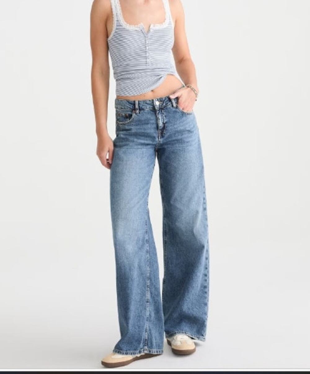 New NWT Aero Baggy Wide Leg Lightweight Lux Jeans Size 16 R